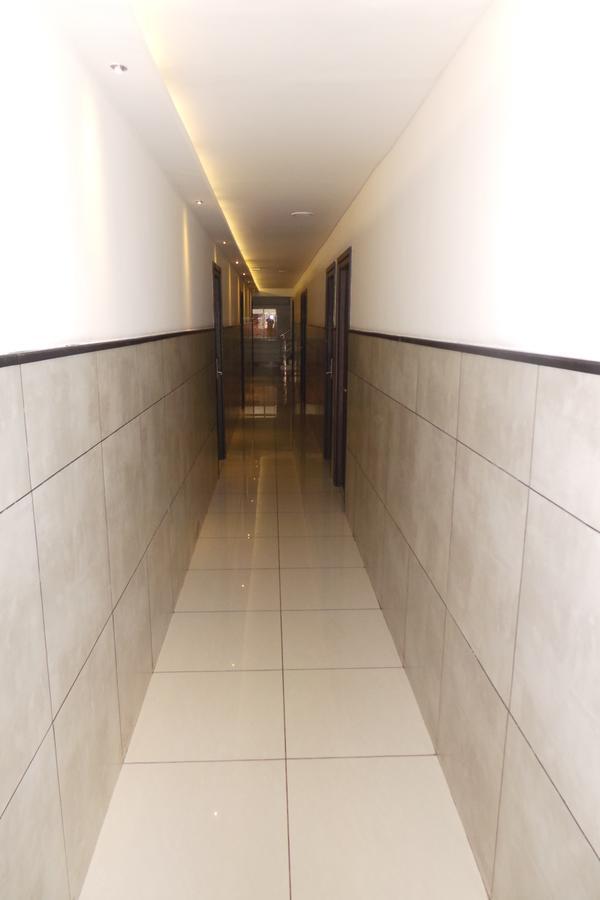 Saas Residency Hotel โคชิโคด ภายนอก รูปภาพ