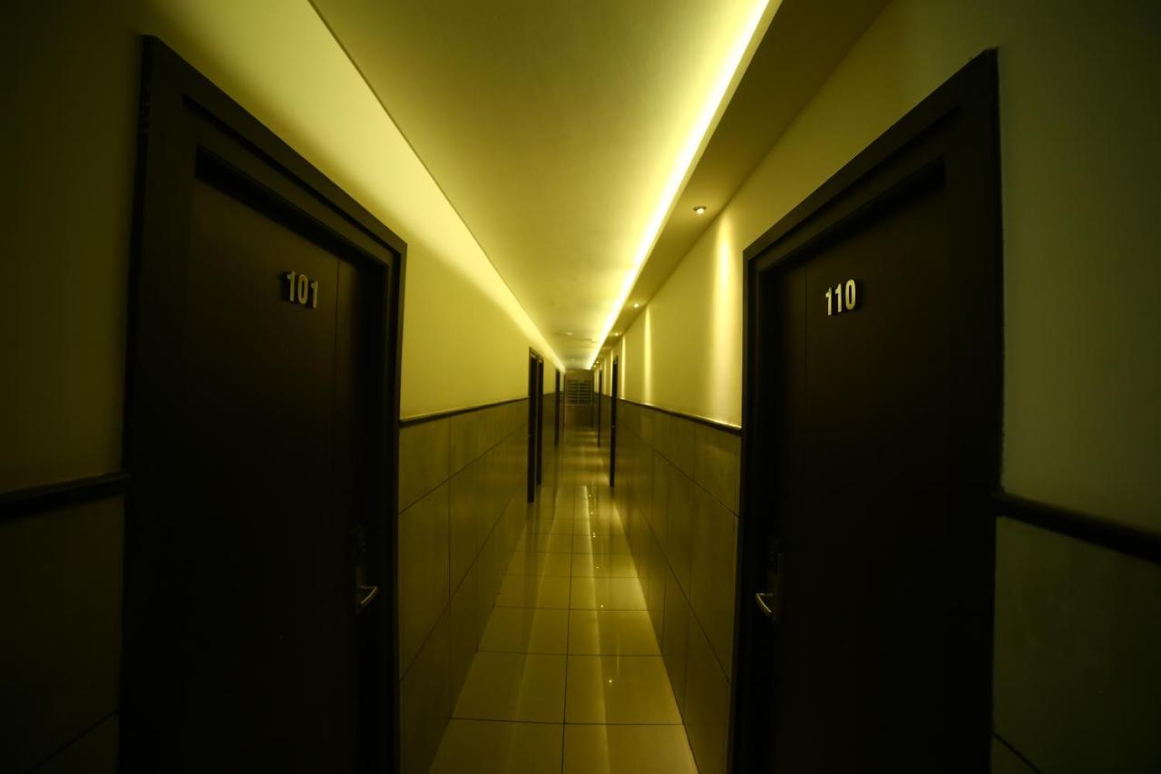 Saas Residency Hotel โคชิโคด ภายนอก รูปภาพ